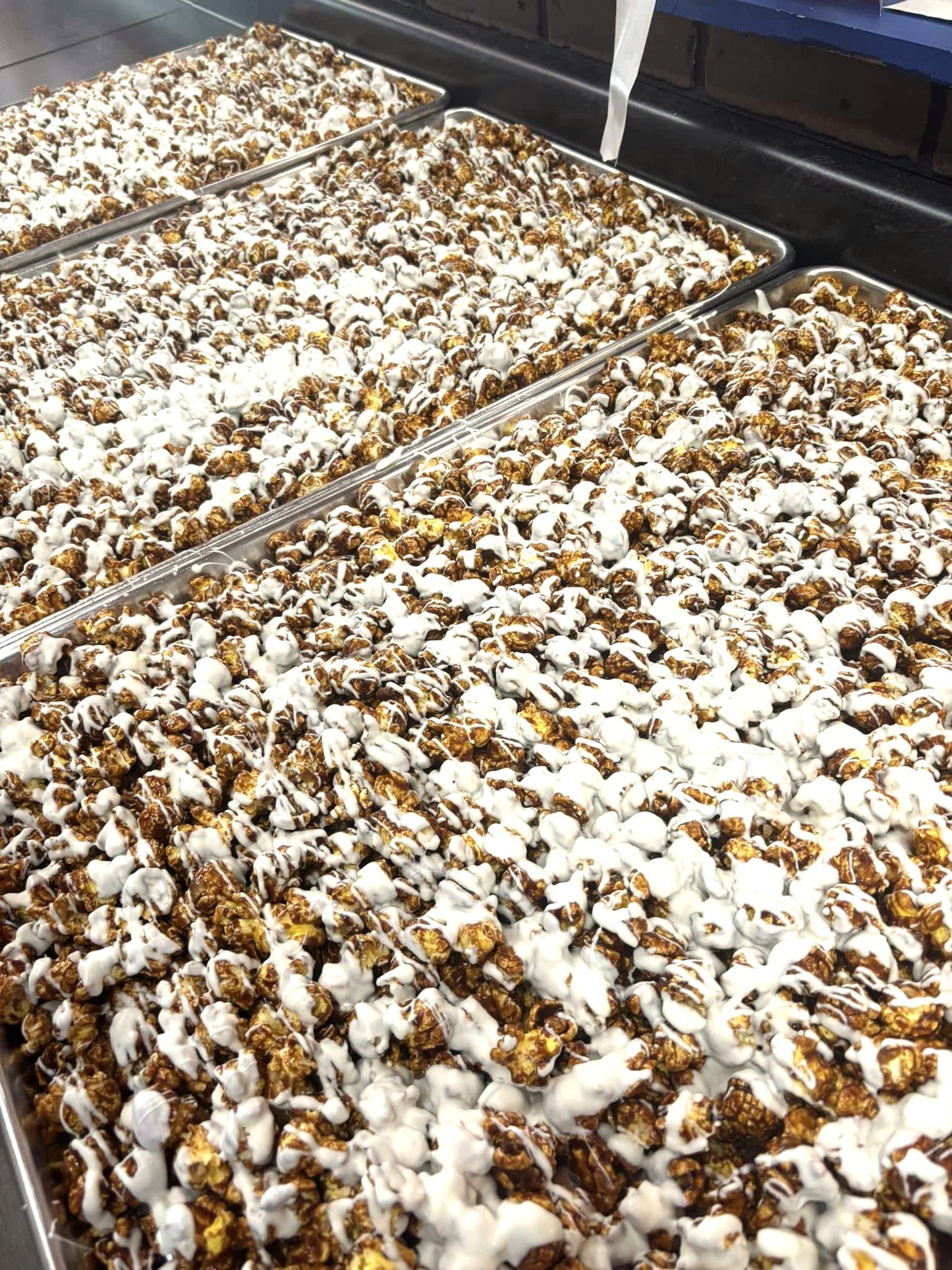 Cinnamon Roll Popcorn